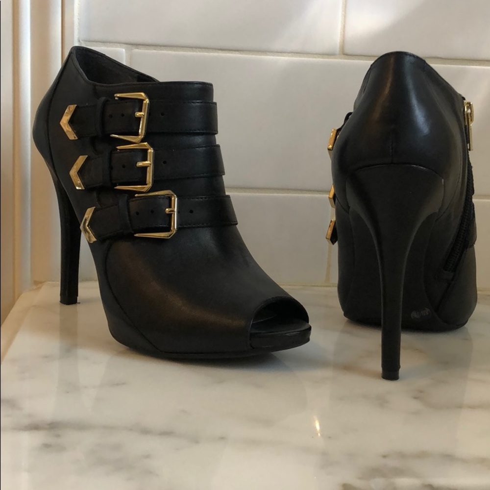 BCBG Paris Black Leather Booties size 8